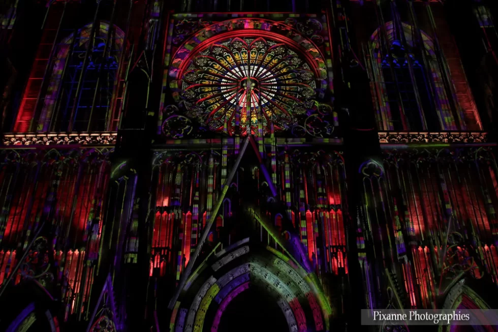 France, Alsace, Strasbourg, Illuminations de la Cathédrale, Rosace, Alsace et Moi, Pixanne Photographies
