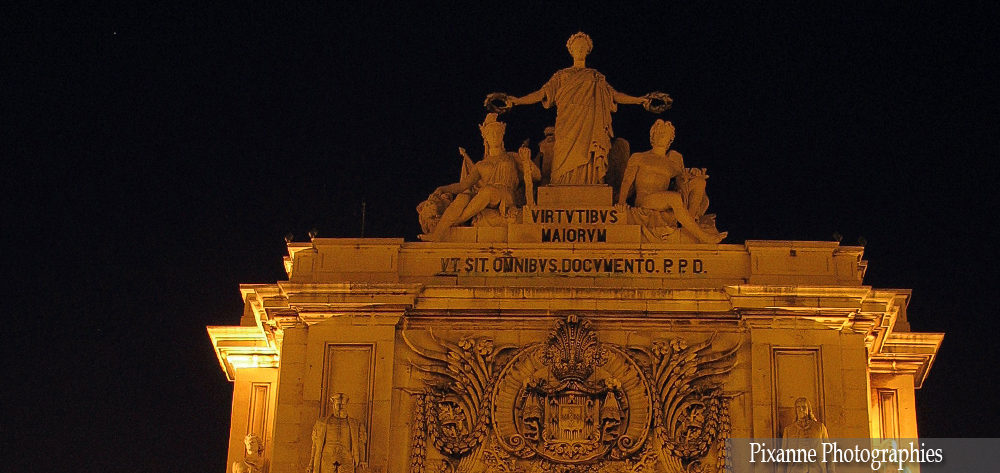 Europe, Portugal, Lisbonne, Place du Commerce, Praça do Comércio, souvenirs de voyages, pixanne photographies