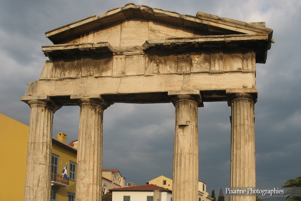 Europe, Grèce, Attique, Athènes, Agora Romaine, Porte d'Athéna Archégetis, Souvenirs de Voyages, Pixanne Photographies