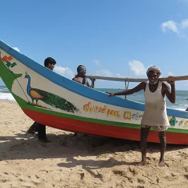 asie, inde, inde du sud, veerampattinam, pecheurs, barque, souvenirs de voyages, pixanne photographies