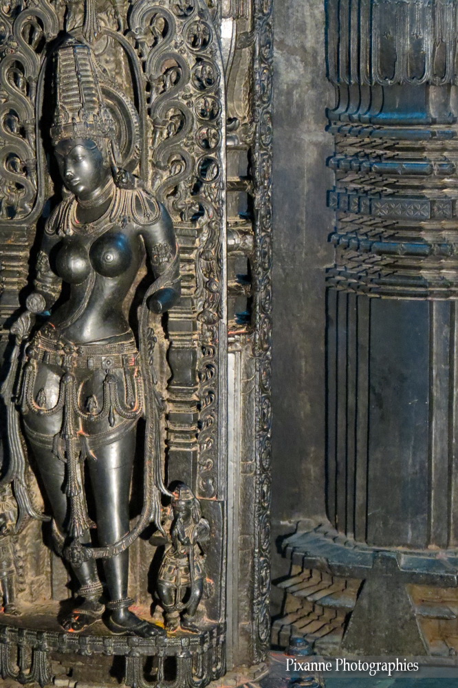 Asie, Inde du Sud, Karnataka, Belur, Chennakesava Temple, Mandapa, Pilier Mohini, Souvenirs de Voyages, Pixanne Photographies