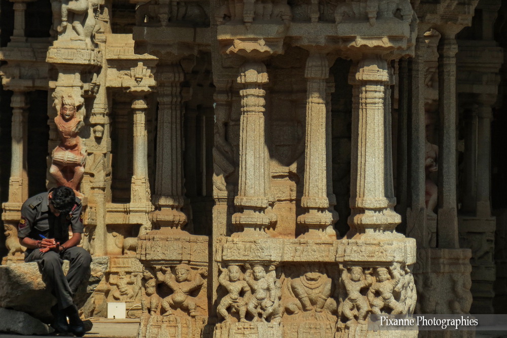 Asie, Inde du Sud, Karnataka, Hampi, Vijya Vittala Temple, Chariot de pierre, Maha Mandapa, Musical Pillar Hall, Souvenir de Voyages, Pixanne Photographies