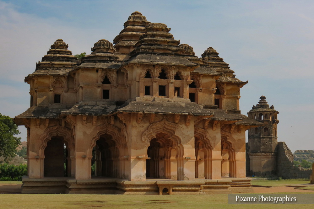 Asie, Inde du Sud, Karnataka, Hampi, Zenana Enclosure, Zanana, Lotus Mahal, Tour de guet, Souvenirs de Voyages, Pixanne Photographies
