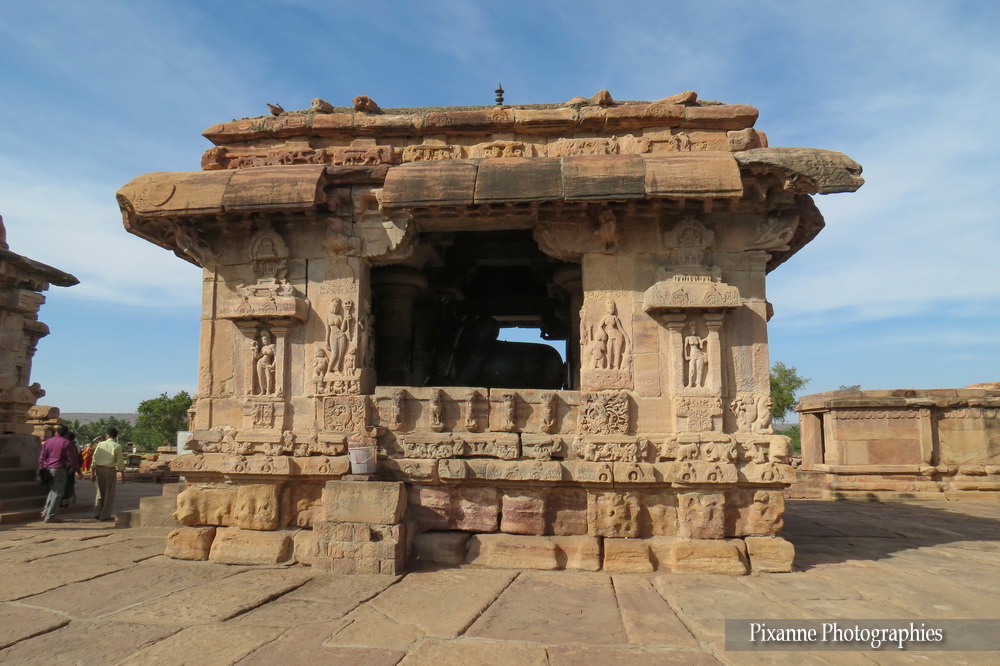 Asie, Inde du Sud, Karnataka, Pattadakal, Complexe sacré, Virupaksha Temple, Pavillon du Nandi, Souvenirs de Voyages, Pixanne Photographies
