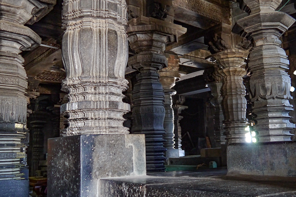 Asie, Inde du Sud, Karnataka, Belur, Chennakesava Temple, Mandapa, Souvenirs de Voyages, Pixanne Photographies