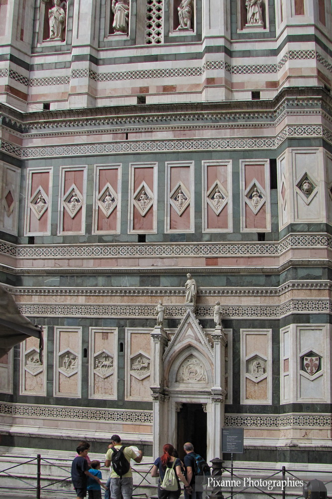 Europe, Italie, Florence, Piazza del Duomo, Campanile de Giotto, Souvenirs de Voyages, Pixanne Photographies