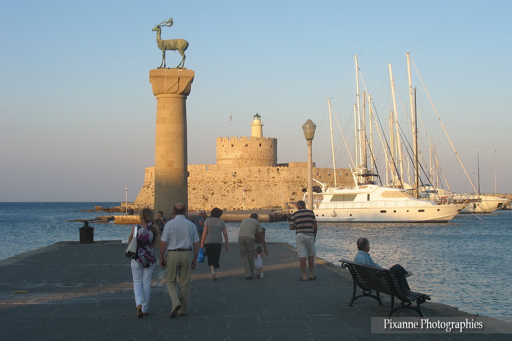 Europe, Grèce Dodécanèse, île de Rhodes, Port de Mandraki, Souvenirs de Voyages, Pixanne Photographies