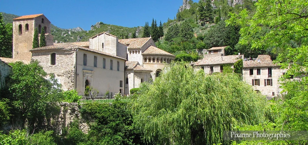 Europe, France, Occitanie, Hérault, Saint Guilhem le Désert, Abbaye de Gellone, Souvenirs de Voyages, Pixanne Photographies