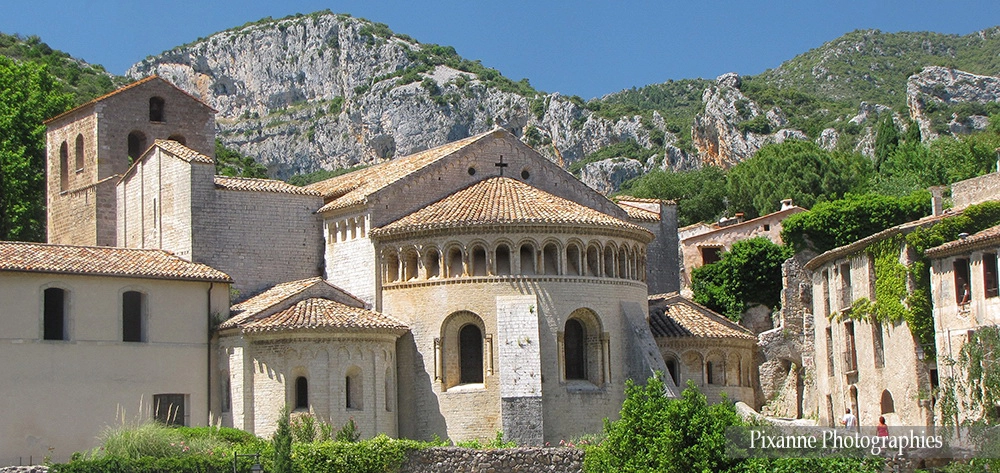 Europe, France, Occitanie, Herault, Saint Guilhem le Desert, Abbaye de Gellone, Souvenirs de Voyages, Pixanne Photographies