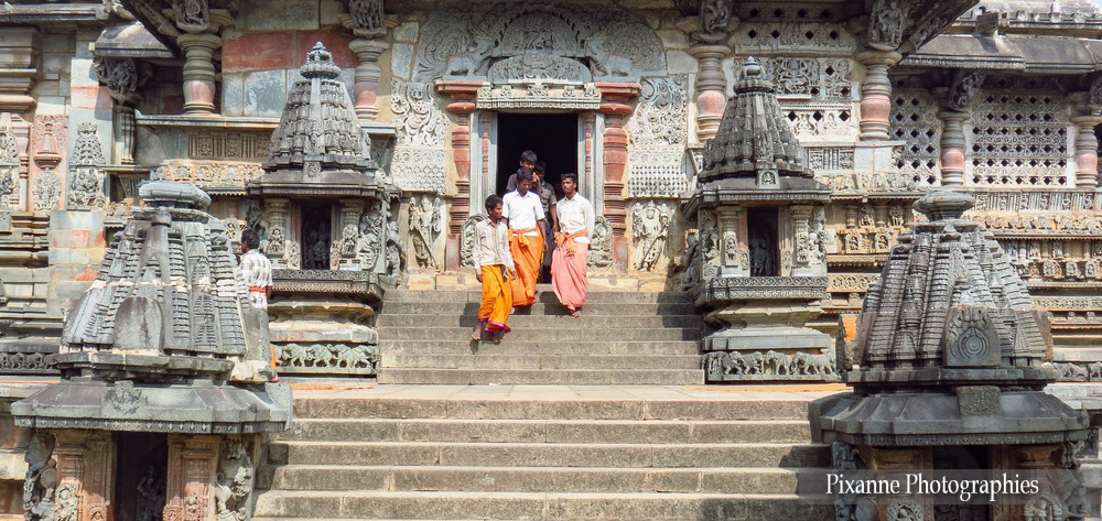 asie, inde, inde du sud, belur, chennakesava temple, souvenirs de voyages, pixanne photographies