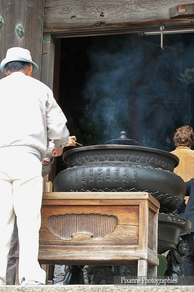 Asie, Japon, Nara, Todai Ji, encens, Souvenirs de Voyages, Pixanne Photographies