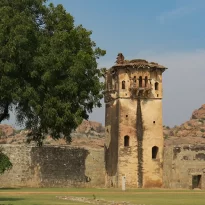 asie, inde, inde du sud, hampi, zenana enclosure, tour de guet, souvenirs de voyages, pixanne photographies