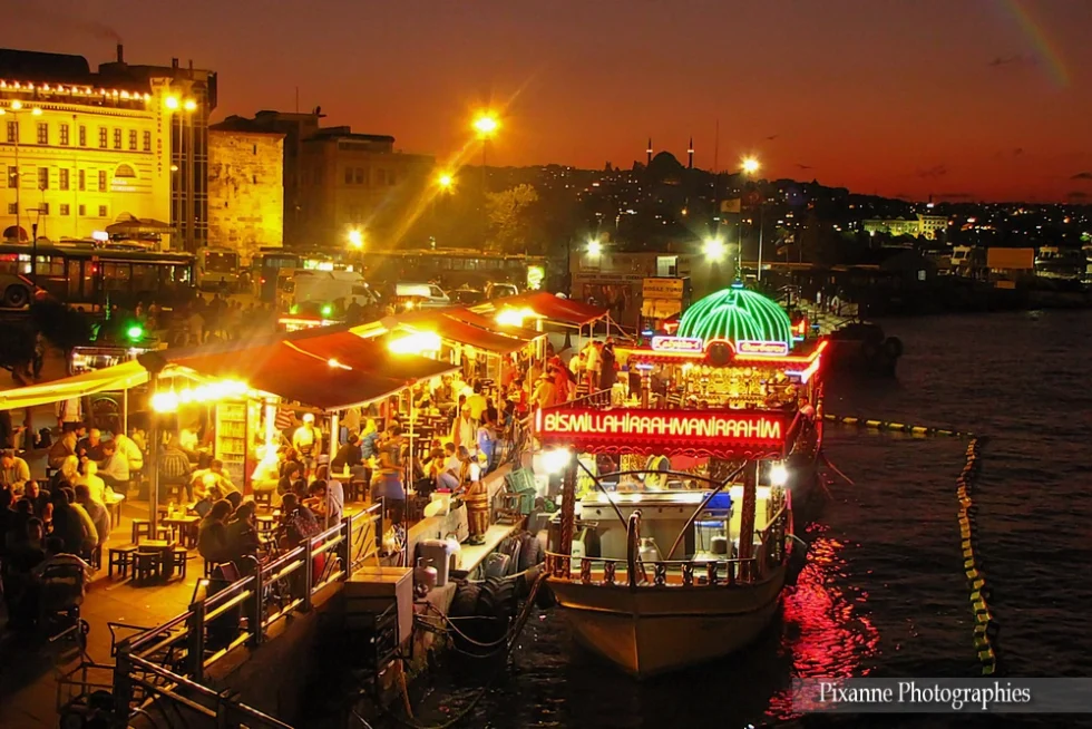 Asie, Europe, Turquie, Istanbul, Bosphore, Street Food, Balik Ekmek, Souvenirs de Voyages, Pixanne Photographies