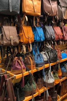 Asie, Europe, Turquie, Istanbul, Grand Bazar, Kapali Carsi, Cuir, Sacs