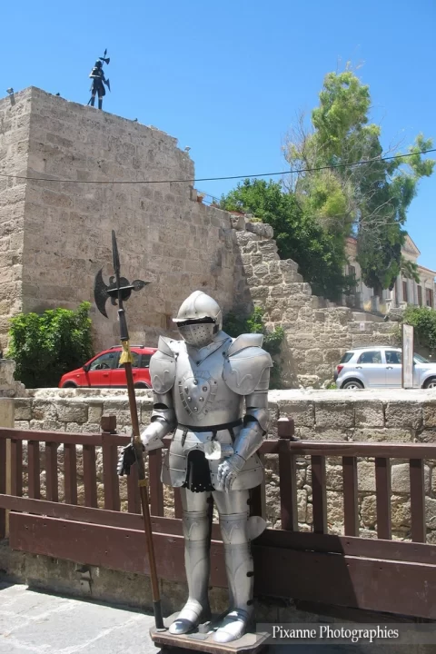 Europe, Grèce, Dodécanèse, Rhodes, Rodos, Chevalier de Saint Jean, Armure, Souvenirs de Voyages, Pixanne Photographies