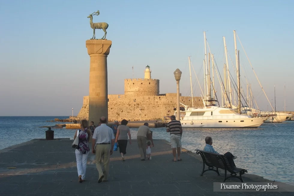 Europe, Grèce, Dodécanèse, Rhodes, Rodos, Port de Mandraki, Souvenirs de Voyages, Pixanne Photographies