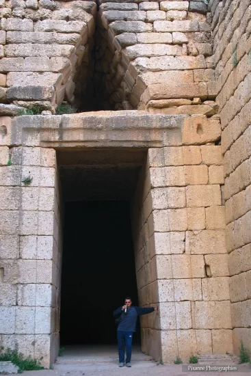 Europe, Grèce, Péloponnèse, Mycènes, Trésor d'Atrée,  Porte du Trésor d'Atrée, Souvenirs de Voyages, Pixanne Photographies