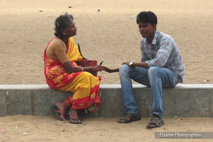 asie, inde, inde du sud, chennai, plage, diseuse de bonne aventure, souvenirs de voyages, pixanne photographies