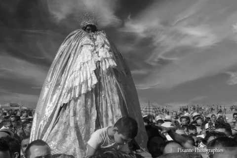 Europe, Franc,e PACA, Bouches du Rhone, Saintes Maries de la Mer, Pèlerinage des Gitans, Procession de Sainte Sara à la Mer, Souvenirs de Voyages, Pixanne Photographies