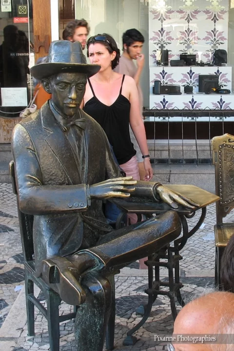 Europe, Portugal, Lisbonne, Statue, Pessao Fernando, Souvenirs de Voyages, Pixanne Photographies